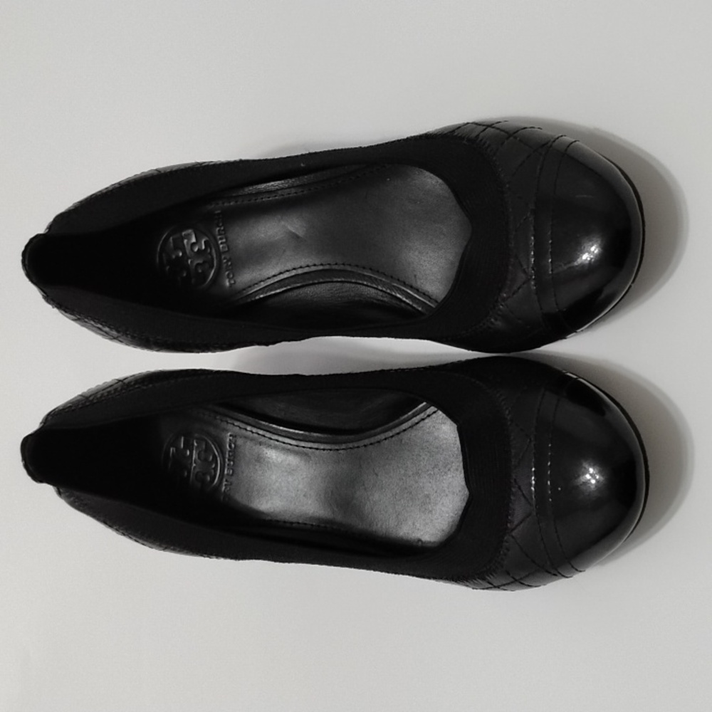 Tory Burch Carrie Quilted Captoe Pumps